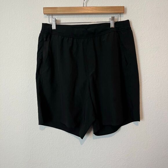 Ten Thousand Black Next-Level Versatility Interval Shorts Men's Size Large 7" - Picture 2 of 5